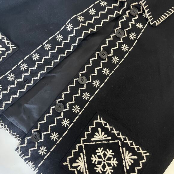 TALBOTS VTG Florals Snowflake Embroidered Wool Vest in Black White Size PS - Picture 7 of 13
